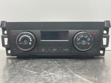 Load image into Gallery viewer, TEMPERATURE CONTROLS Cadillac SRX 2008 08 2009 09 - NW385261
