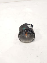 Load image into Gallery viewer, Fog Light Nissan Rogue Versa Cube FX35 M37 2006 06 2007 07 2008 08 2009 09 10 11 - NW82540
