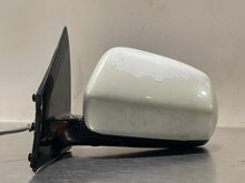 Load image into Gallery viewer, SIDE VIEW DOOR MIRROR Nissan Murano 2005 05 2006 06 2007 07 Left - NW52446
