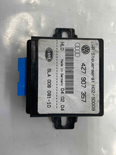 Load image into Gallery viewer, RANGE CONTROL COMPUTER Audi A4 A8 S4 S8 2001 01 - 06 - NW28389
