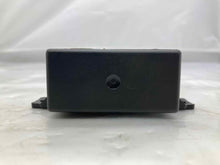 Load image into Gallery viewer, RANGE CONTROL COMPUTER Audi A4 A8 S4 S8 2001 01 - 06 - NW28389

