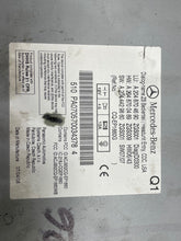 Load image into Gallery viewer, RADIO Mercedes-Benz C230 C300 C350 2008 08 - NW387589
