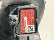 Load image into Gallery viewer, INTERCOOLER Volvo S60 XC60 2012 12 2013 13 2014 14 2015 15 - NW385669
