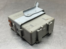Load image into Gallery viewer, TPMS CONTROL MODULE COMPUTER Highlander 2008-2013 - NW381628
