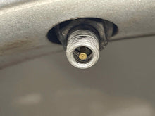 Load image into Gallery viewer, Wheel Volkswagen Phaeton 2004 04 2005 05 2006 06 18x8.5 7 Spoke - NW390931
