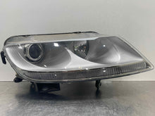 Load image into Gallery viewer, HEADLIGHT LAMP ASSEMBLY Phaeton 2004 04 2005 05 2006 06 Right - NW385507
