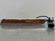 Load image into Gallery viewer, Park Lamp Light Volkswagen Phaeton 2004 - NW384208

