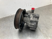 Load image into Gallery viewer, Power Steering Pump Cadillac XTS 2014 - NW388934
