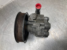 Load image into Gallery viewer, Power Steering Pump Cadillac XTS 2014 - NW388934
