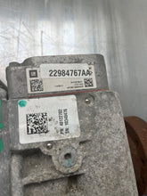 Load image into Gallery viewer, Carrier Assembly Cadillac XTS 2014 - NW381994
