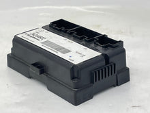 Load image into Gallery viewer, TRANSFER CASE CONTROL MODULE COMPUTER Cadillac CTS 08 09 - NW26083
