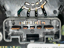 Load image into Gallery viewer, FRONT TEMPERATURE CONTROLS Town &amp; Country Caravan 08 09 10 - NW385278
