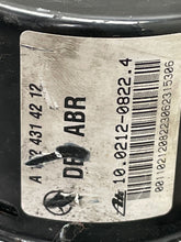 Load image into Gallery viewer, ABS ANTI-LOCK BRAKE PUMP C250 C300 C350 C63 GLK350 13 14 15 - NW380082

