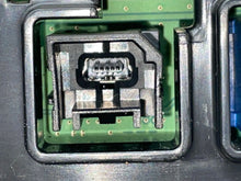 Load image into Gallery viewer, Speedometer Cluster Buick Lacrosse 2017 - NW388800
