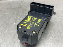 Load image into Gallery viewer, DRIVERS MASTER WINDOW SWITCH Honda Civic 2001 01 2002 02 03 04 05 - NW56918
