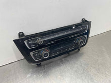 Load image into Gallery viewer, Radio  BMW 330E 2018 - NW387500
