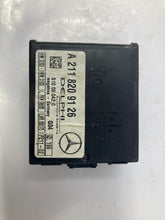Load image into Gallery viewer, SECURITY COMPUTER MERCEDES SL500 C230 C240 01 - 06 - NW35865
