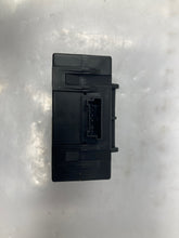 Load image into Gallery viewer, SECURITY COMPUTER MERCEDES SL500 C230 C240 01 - 06 - NW35865
