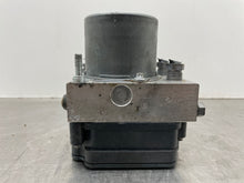 Load image into Gallery viewer, ABS Pump Jaguar XF 2017 - NW380074
