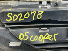 Load image into Gallery viewer, GRILLE Mini Cooper Mini 1 2005 05 2006 06 2007 07 2008 08 - NW385215
