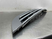 Load image into Gallery viewer, GRILLE Mini Cooper Mini 1 2005 05 2006 06 2007 07 2008 08 - NW385215
