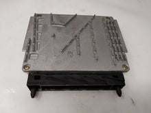 Load image into Gallery viewer, ECU ECM COMPUTER Volvo S60 V70 S70 2001 01 - NW63128
