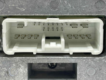 Load image into Gallery viewer, Radio Mazda 3 2008 08 AM FM CD 6 Dsic - NW387585
