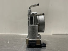 Load image into Gallery viewer, THROTTLE BODY QX60 Altima Murano Murano Cross Cabriolet Pathfinder 15-16 - NW177998
