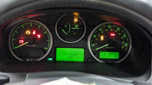 Load image into Gallery viewer, SPEEDOMETER CLUSTER LR2 2008 08 2009 09 2010 10 3.2L - NW391546
