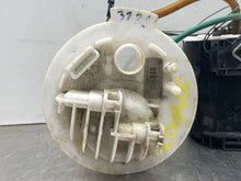 Load image into Gallery viewer, FUEL PUMP CONTROL MODULE COMPUTER LR2 08 09 10 11 12 - NW391359
