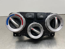 Load image into Gallery viewer, TEMPERATURE CONTROLS Hyundai Accent 2009 09 - NW398781
