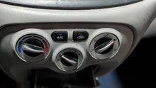 Load image into Gallery viewer, TEMPERATURE CONTROLS Hyundai Accent 2009 09 - NW398781
