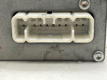 Load image into Gallery viewer, AMPLIFIER Toyota Highlander 2006 06 2007 07 - NW140023
