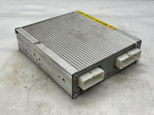 Load image into Gallery viewer, AMPLIFIER Toyota Highlander 2006 06 2007 07 - NW140023
