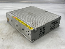 Load image into Gallery viewer, AMPLIFIER Toyota Highlander 2006 06 2007 07 - NW140023
