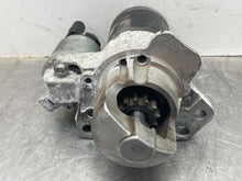 Load image into Gallery viewer, STARTER MOTOR ATS CTS SRX STS Camaro 08 09 10 11 12 13 14 15 - NW404177
