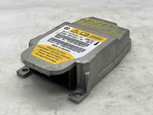 Load image into Gallery viewer, AIR BAG COMPUTER 535i 530i 650i 525i 550i 2006 06 2007 07 2008 08 09 10 - NW29746
