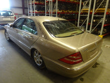 Load image into Gallery viewer, CARRIER ASSEMBLY Mercedes S430 2000 00 01 02 03 Rear - NW47182
