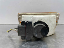 Load image into Gallery viewer, PARKLAMP Jeep Wrangler 2001 01 2002 02 2003 03 04 05 06 Right - NW397219
