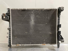 Load image into Gallery viewer, RADIATOR Dodge 1500 Pickup 2004 04 2005 05 - NW131645
