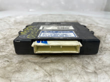 Load image into Gallery viewer, TRANSFER CASE CONTROL MODULE COMPUTER Lexus IS250 06 07 08 - NW33530
