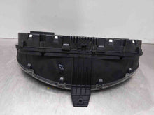 Load image into Gallery viewer, SPEEDOMETER CLUSTER Land Rover LR2 2013 13 2014 14 2015 15 - NW403827
