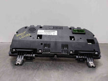 Load image into Gallery viewer, SPEEDOMETER CLUSTER Land Rover LR2 2013 13 2014 14 2015 15 - NW403827
