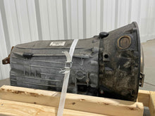 Load image into Gallery viewer, TRANSMISSION Mercedes-Benz E350 E550 E63 2010 10 2011 11 RWD - NW405125
