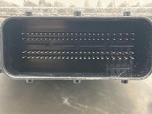 Load image into Gallery viewer, ECU ECM COMPUTER E250 Van CLS400 CLS550 E300 E350 E400 E550 15-19 - NW395461
