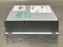 Load image into Gallery viewer, Satellite Radio Receiver Audi S4 TT A4 A6 Allroad 2004 04 2005 05 2006 06 - NW136212
