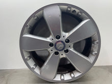 Load image into Gallery viewer, WHEEL RIM ML320 ML350 ML450 ML550 ML63 10-12 19x8 - NW406464
