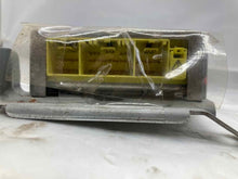 Load image into Gallery viewer, Air Bag computer Saab 9-2X 2005 05 - NW37521
