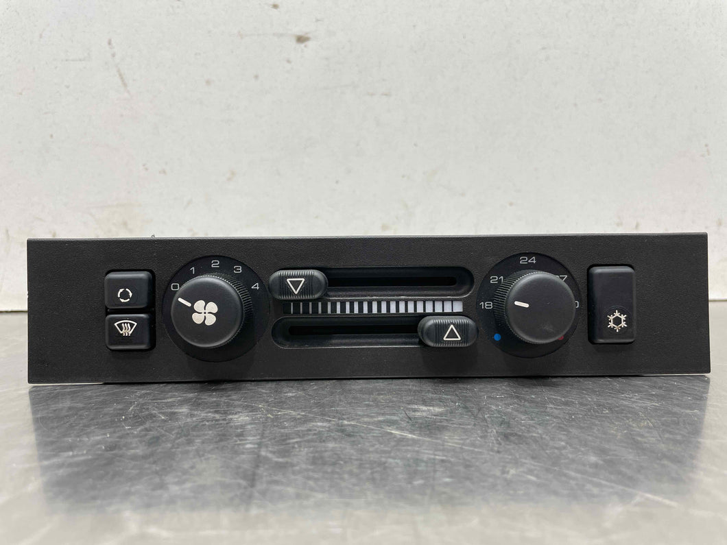 Temperature Controls  PORSCHE 968 1992 - NW398836
