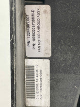 Load image into Gallery viewer, RADIATOR FAN ASSEMBLY Soltice Sky 2006 06 2007 07 2008 08 2009 09 10 - NW63535
